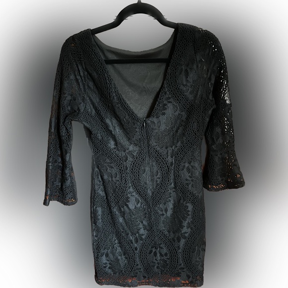 Lulus Dress - Picture 3 of 4